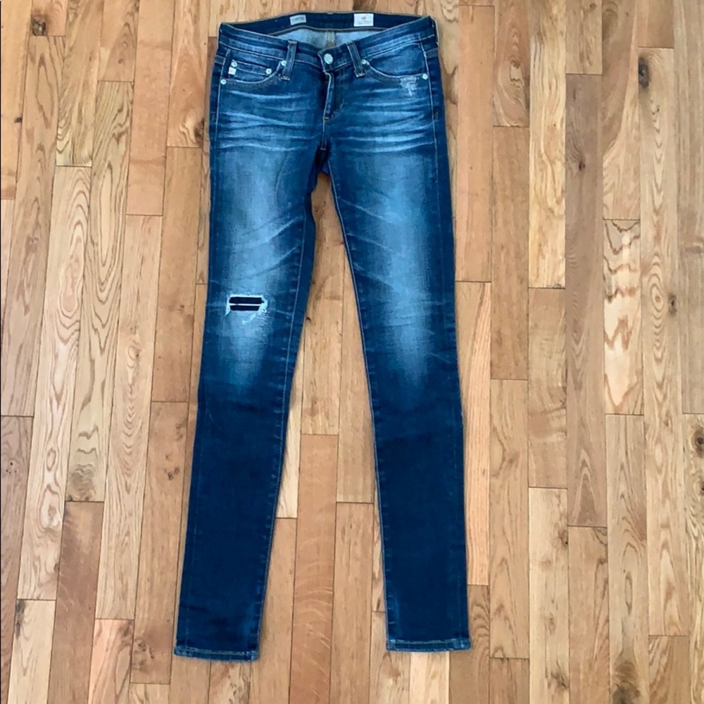 AG Legging Super Skinny Distressed Jeans